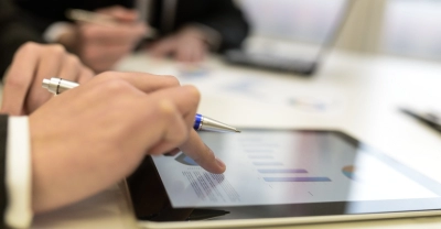 Técnico Auxiliar en Finanzas digitales y tecnologías financieras + IA (Premium con Doble Certificación)