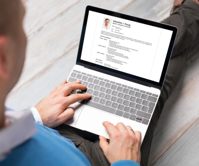 ¿Cómo hacer un CV moderno, atractivo y actualizado en la era digital? + IA