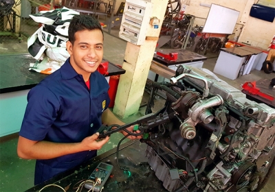 Técnico Auxiliar en Inyección Electrónica Naftero y Gas...