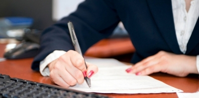Secretariado Jurídico + IA (Premium con Doble Certificación)